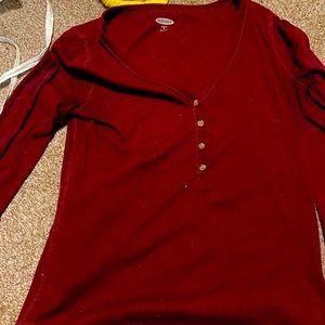 Burgundy oldnavy button up really never worn just sat in the back of the closet